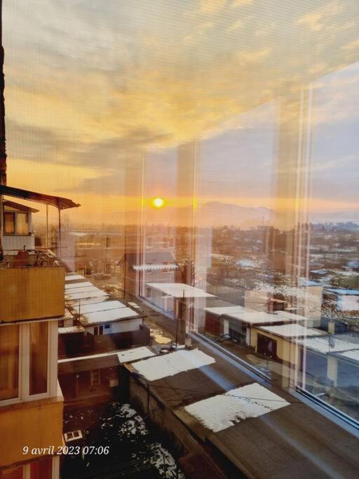 Apartmán Le Nid D'Adam Zărneşti Exteriér fotografie