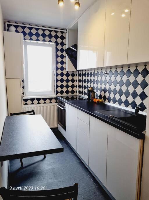 Apartmán Le Nid D'Adam Zărneşti Exteriér fotografie
